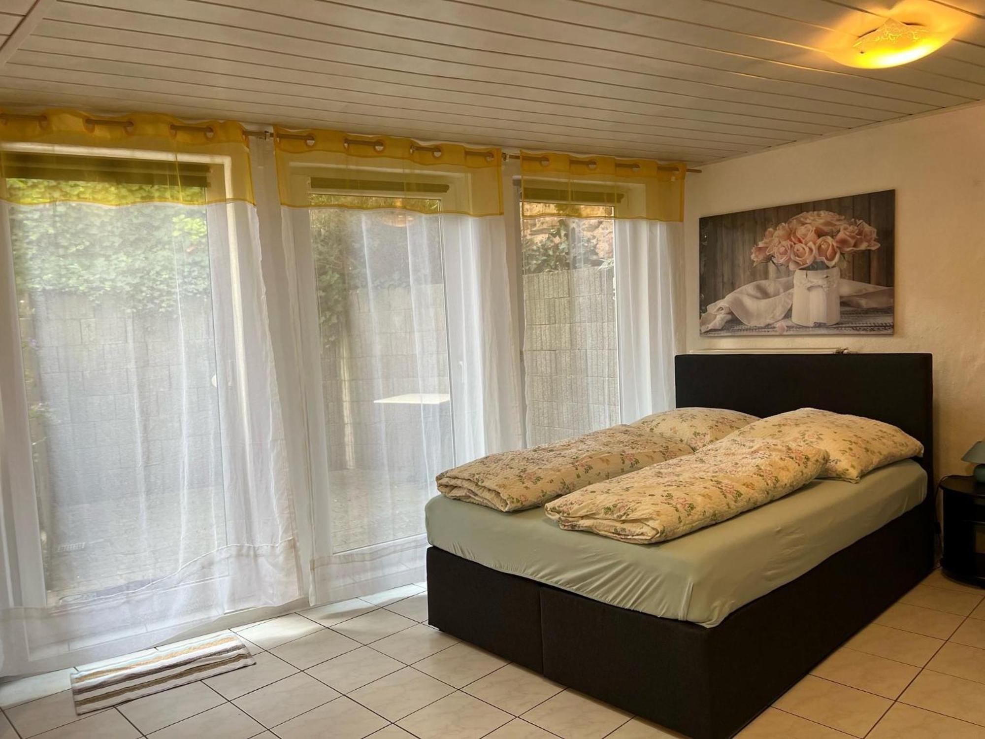Linh'S Ferienwohnung Saarburg Ngoại thất bức ảnh